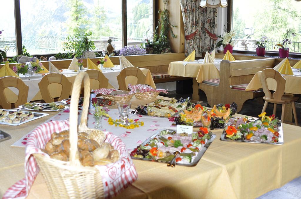 Hotel Gasthof Hunerkogel à Ramsau am Dachstein Extérieur photo