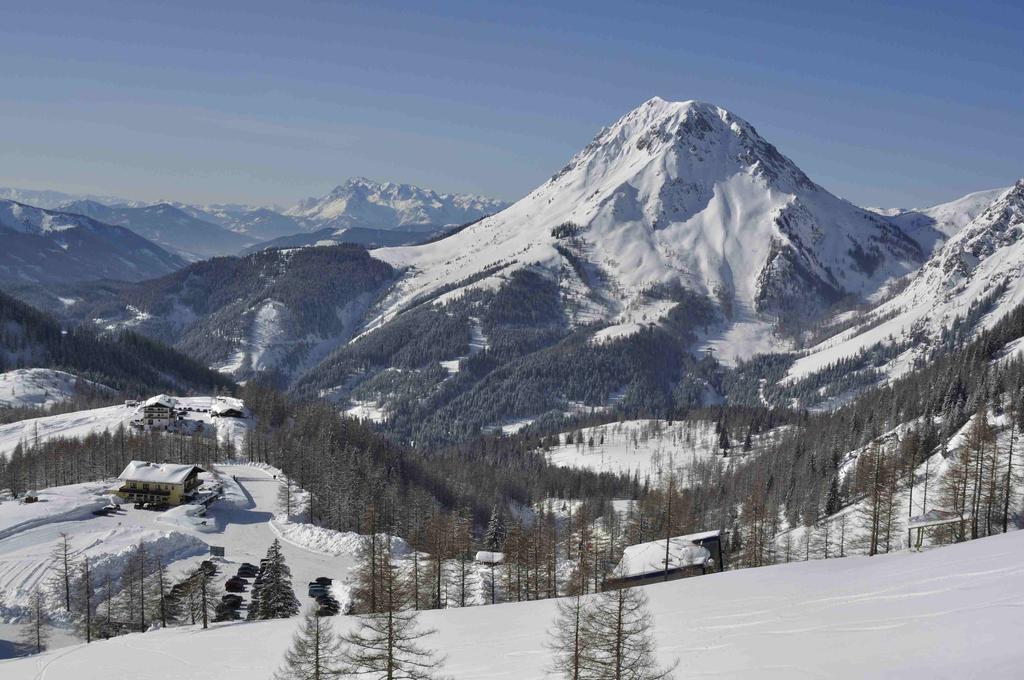 Hotel Gasthof Hunerkogel à Ramsau am Dachstein Extérieur photo