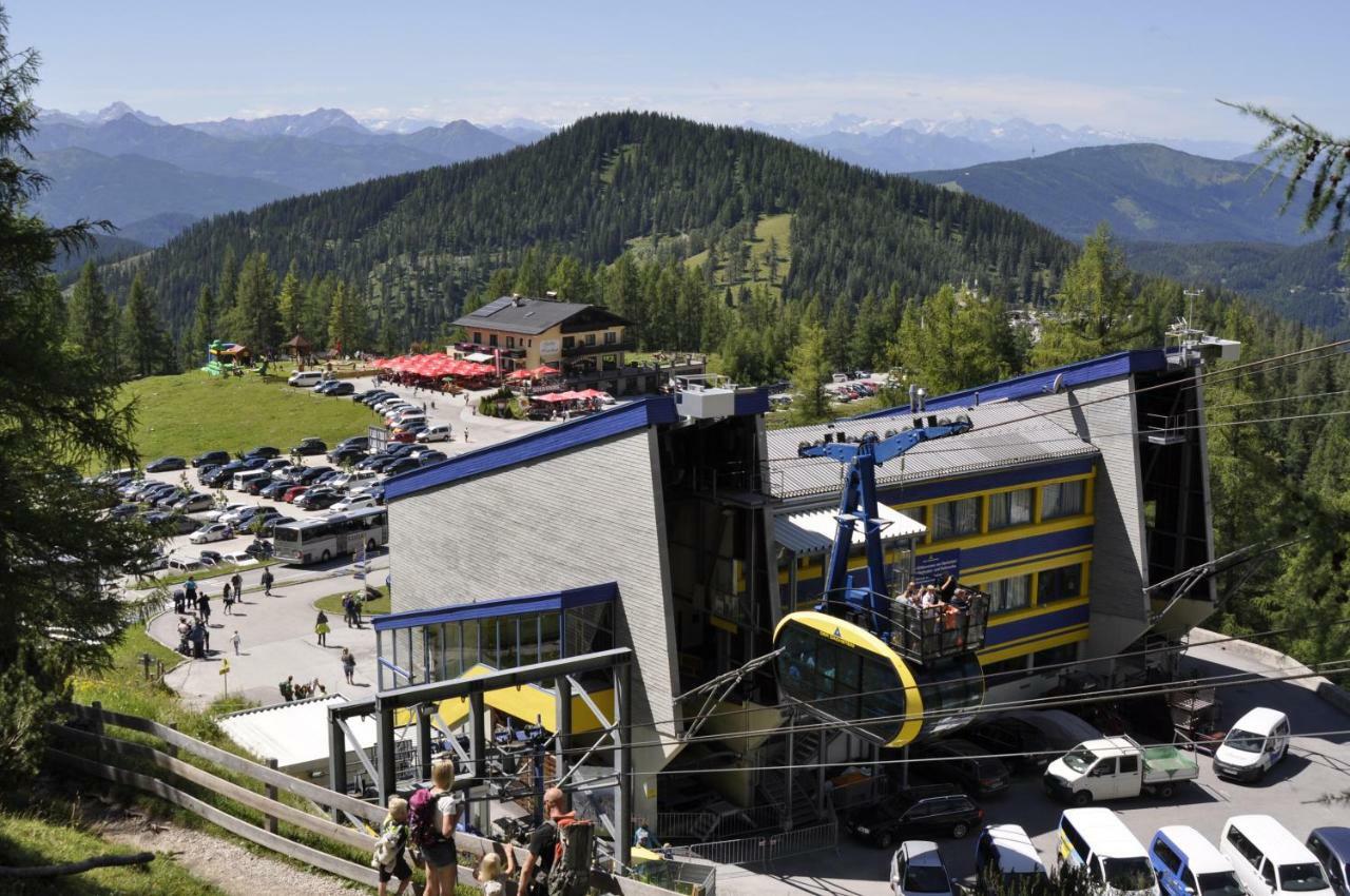 Hotel Gasthof Hunerkogel à Ramsau am Dachstein Extérieur photo