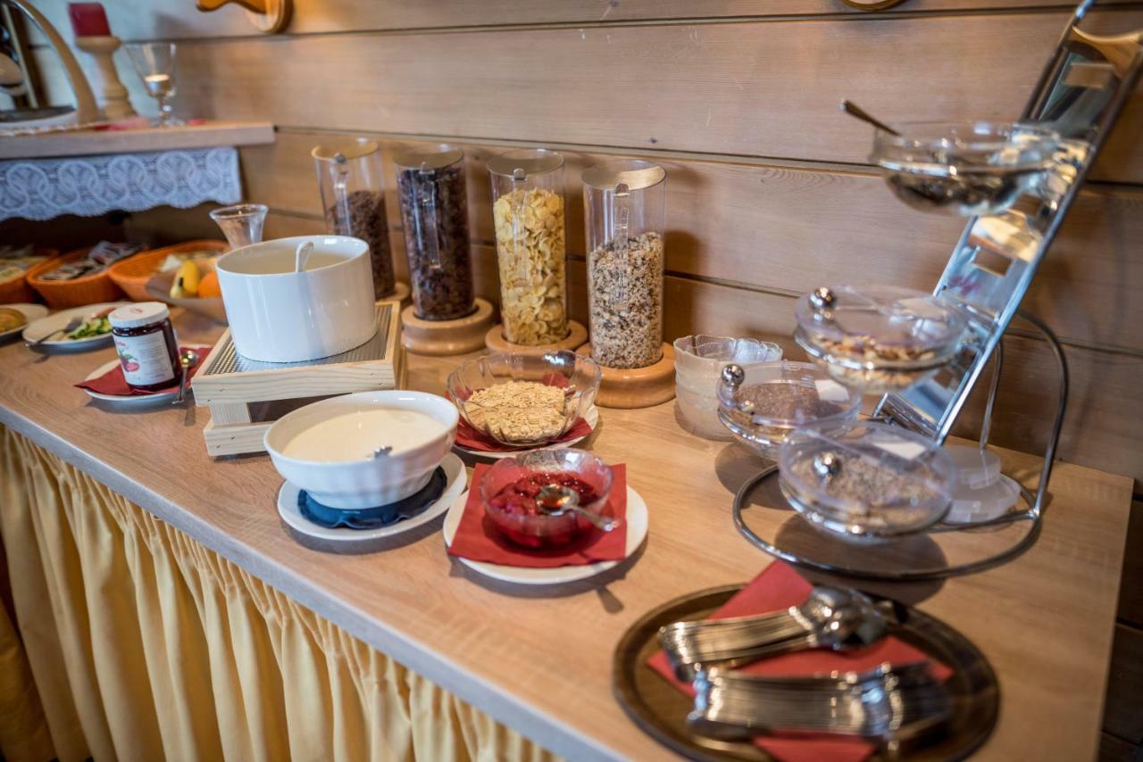 Hotel Gasthof Hunerkogel à Ramsau am Dachstein Extérieur photo